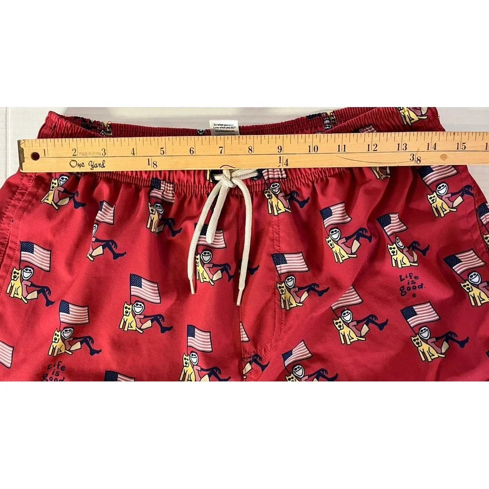 Life is Good Swim Trunks Men's Small Red American Flag Dog All Over Pockets Logo